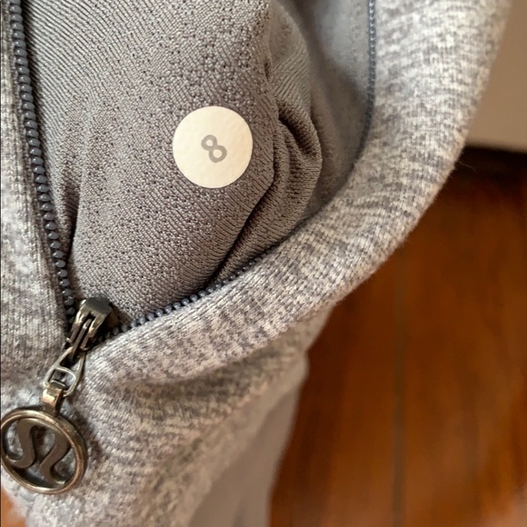 Lululemon Bhakti Jacket - Picture 5 of 6